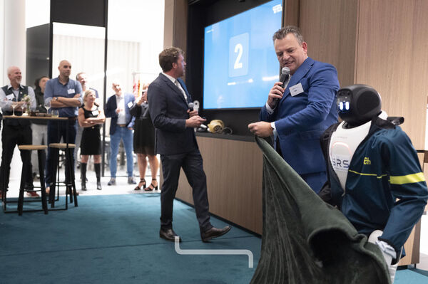 Photo of the Yitch opening
