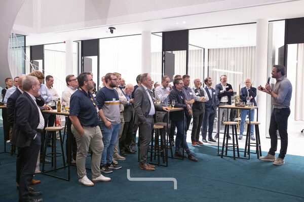 Photo of the Yitch opening